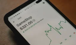 Robinhood is doubling its tech team with hires from banks