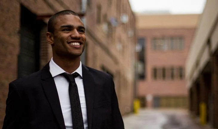 Morning Coffee – Credit Suisse has happier junior bankers than Goldman Sachs. The 25 year old making $7m from his parents’ basement.