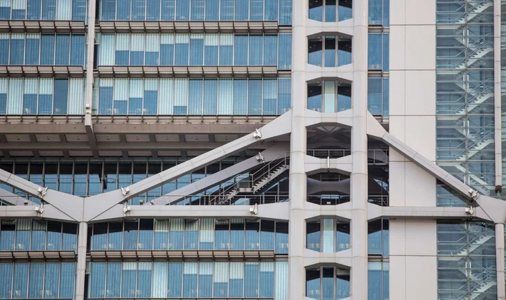 HSBC revives Hong Kong hiring following its freeze