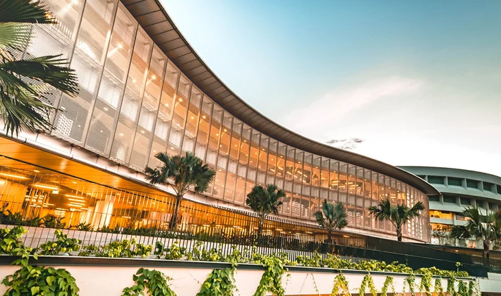 Elevate your leadership for the future of finance with NTU’s Nanyang Executive MBA